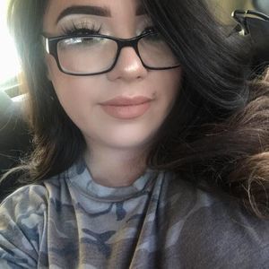 Meet your Posher, Bianca